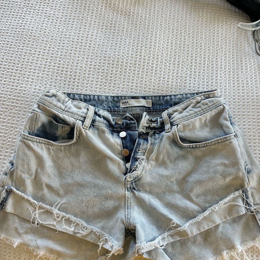 Zara Distressed Light Blue Jean Shorts